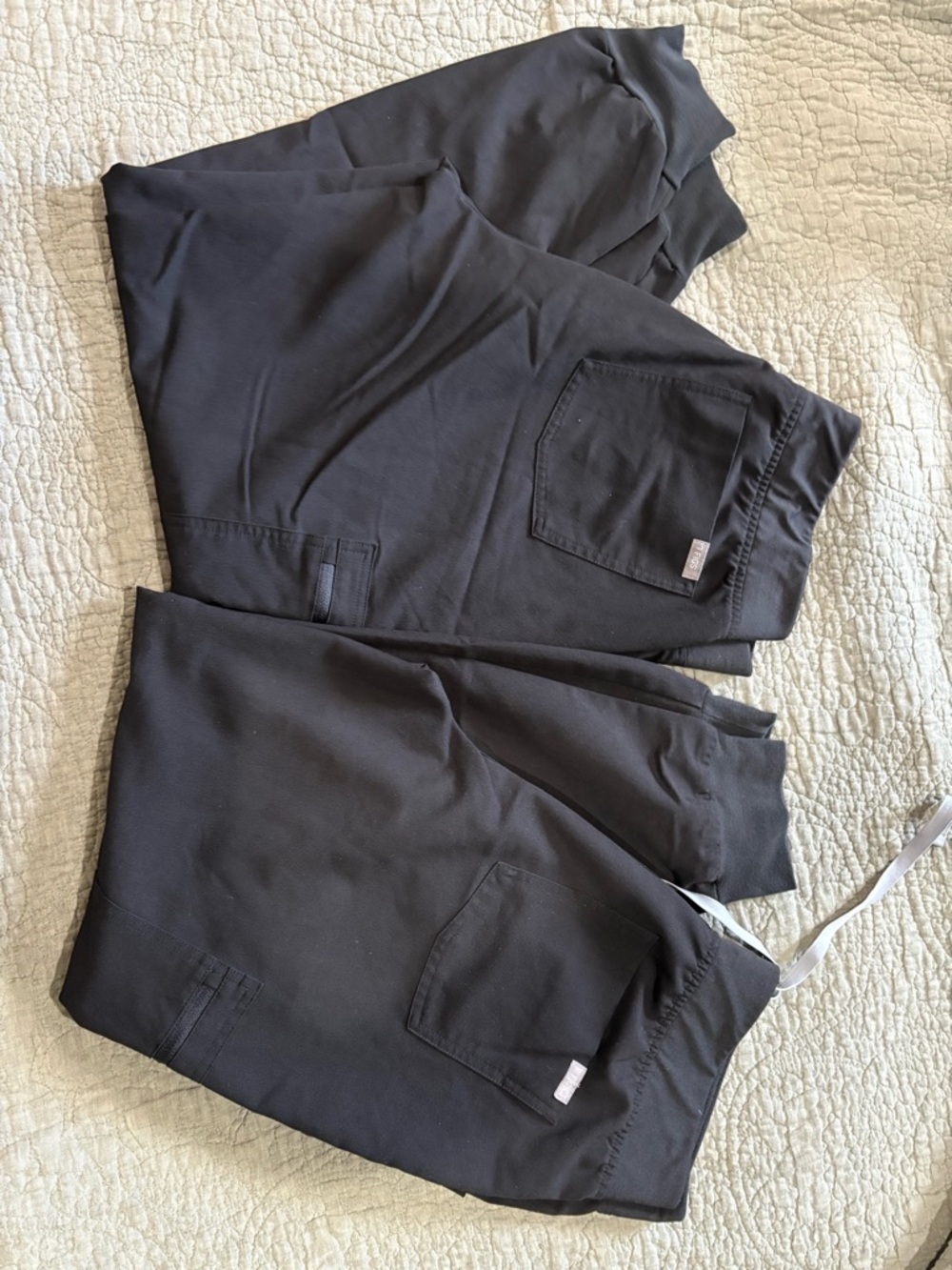 FIGS Scrub Pants - Jogger bundle